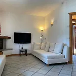 Dosso Del Grillo Apartment *