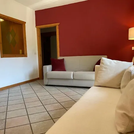 Dosso Del Grillo Apartment